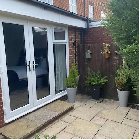 Brackley Guest House Exterior foto